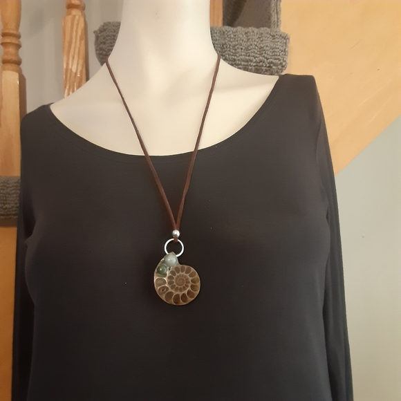 Handmade Ammonite/ Genuine Brown Leather Necklace- Ancient Earthy Vibes- - Picture 8 of 9